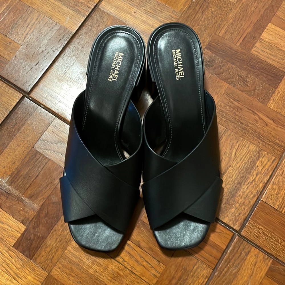 Michael Kors Slide sandals